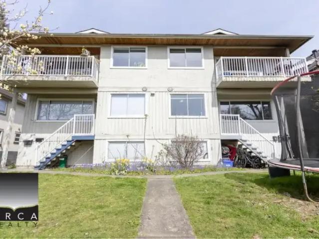 2 Bedroom Apartment North Vancouver BC 102915095