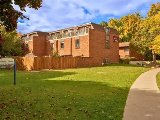 2 Bedroom Apartment North York ON LS100758693