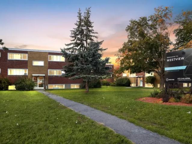 2 Bedroom Apartment Ottawa ON 102751695