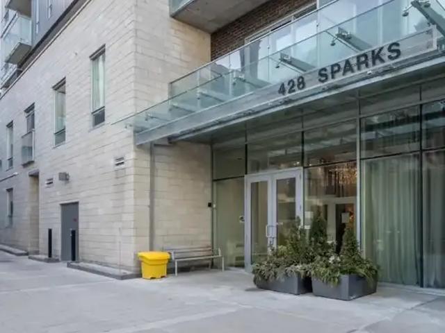 2 Bedroom Apartment Ottawa ON 103879465