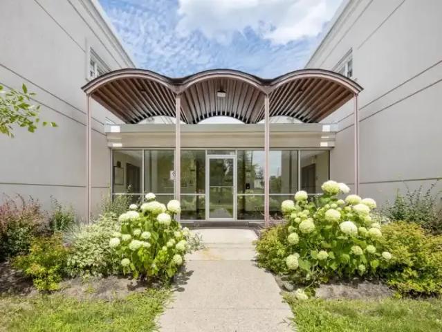 2 Bedroom Apartment Ottawa ON 104142020