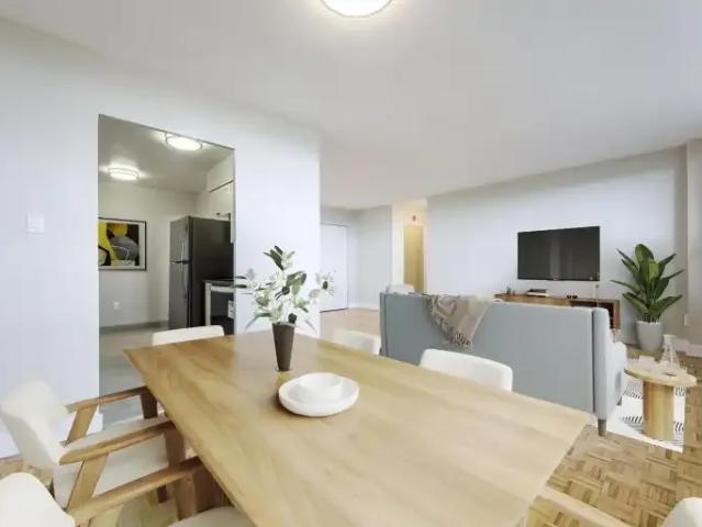 2 Bedroom Apartment Ottawa ON 105197793