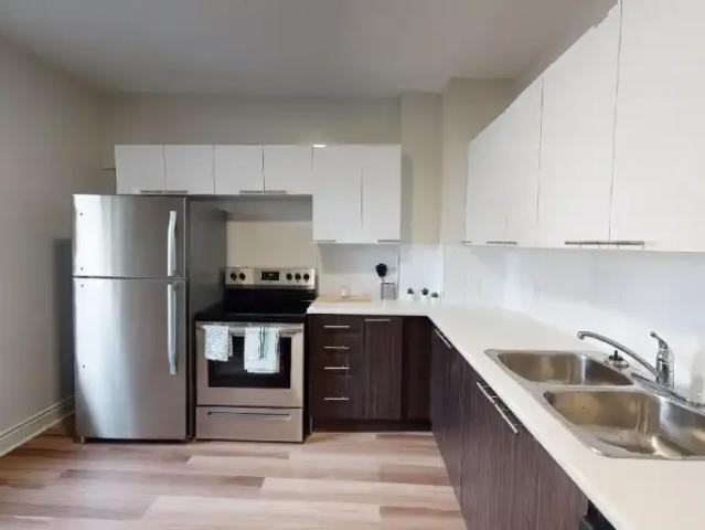 2 Bedroom Apartment Ottawa ON LS101475940
