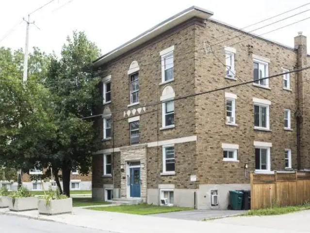 2 Bedroom Apartment Ottawa ON LS102951799