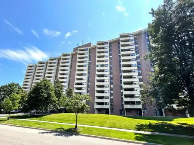 2 Bedroom Apartment Oakville ON 101441198