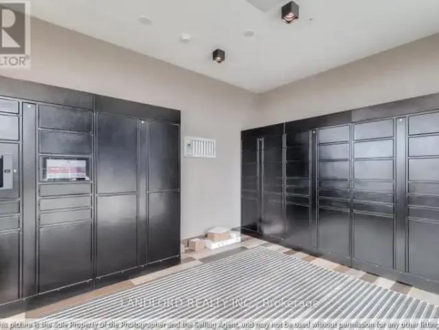 2 Bedroom Apartment Oakville ON 102468466