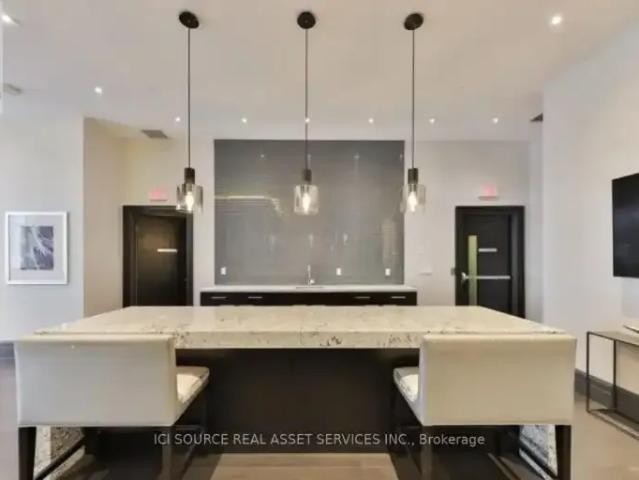 2 Bedroom Apartment Oakville ON 103091688