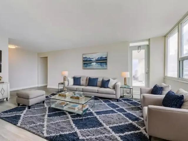 2 Bedroom Apartment Oakville ON 103593814
