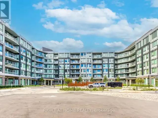 2 Bedroom Apartment Oakville ON 105004878