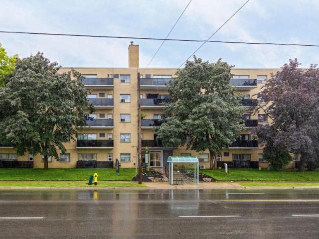 2 Bedroom Apartment Oshawa ON 98310797