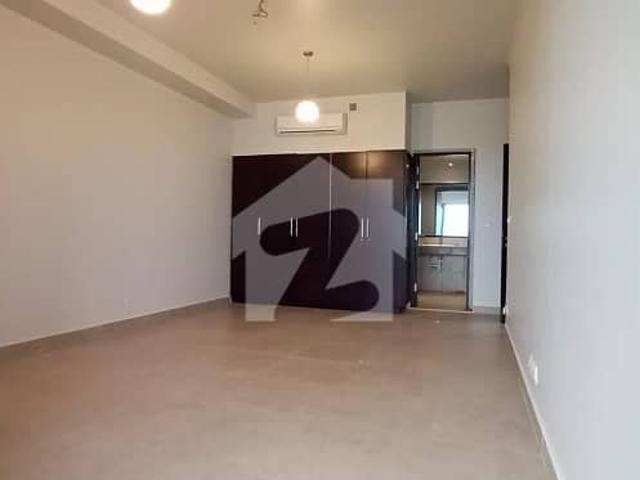 2 Bedroom Apartment Available For Rent In Reef Tower Emaar