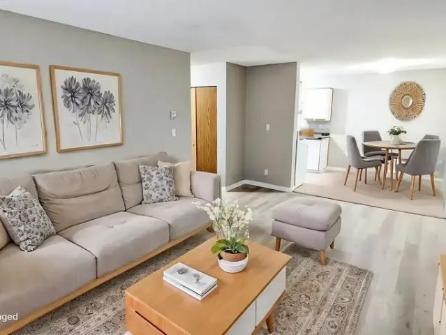 2 Bedroom Apartment Abbotsford BC LS93386537