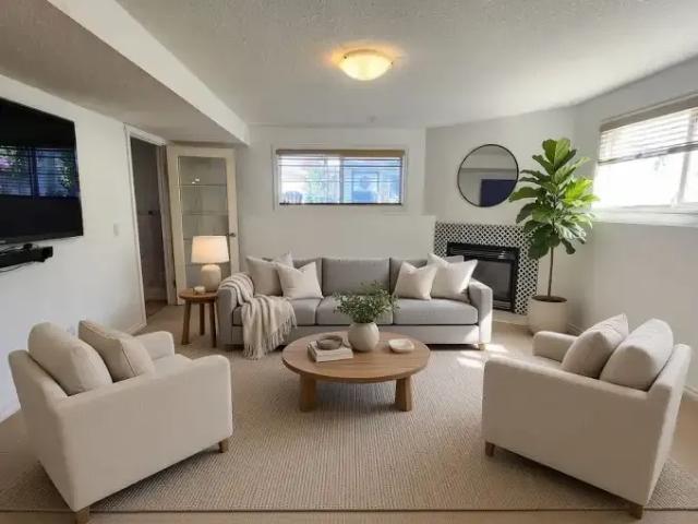 2 Bedroom Apartment Airdrie AB 104957393