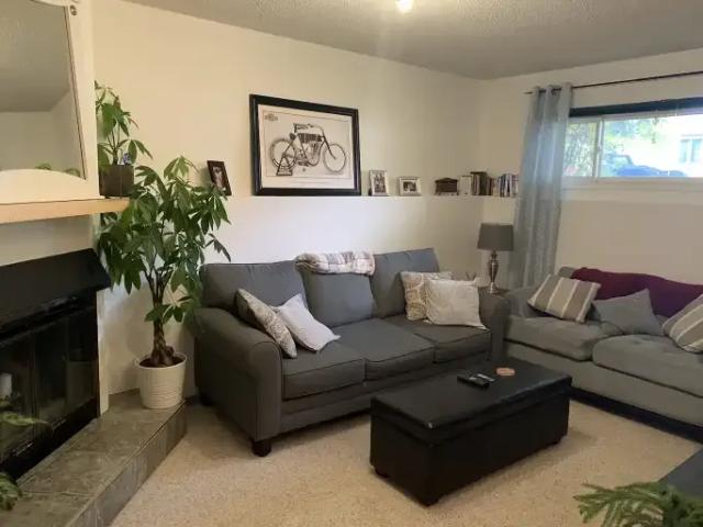 2 Bedroom Apartment Airdrie AB 105166845
