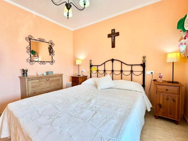 2 BEDROOM APARTMENT ALICANTE