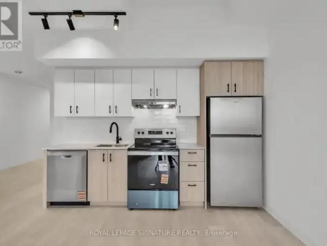 2 Bedroom Apartment Burlington ON 102518815