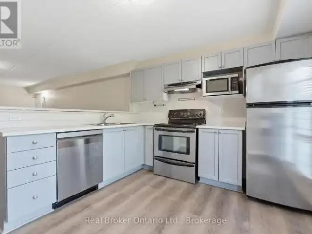 2 Bedroom Apartment Burlington ON 103338499