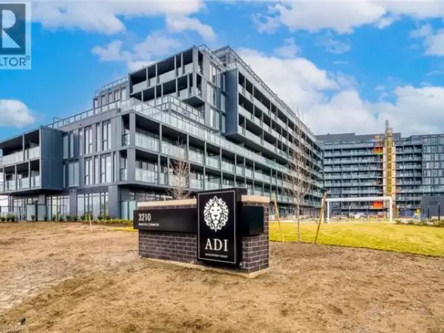2 Bedroom Apartment Burlington ON 103367989