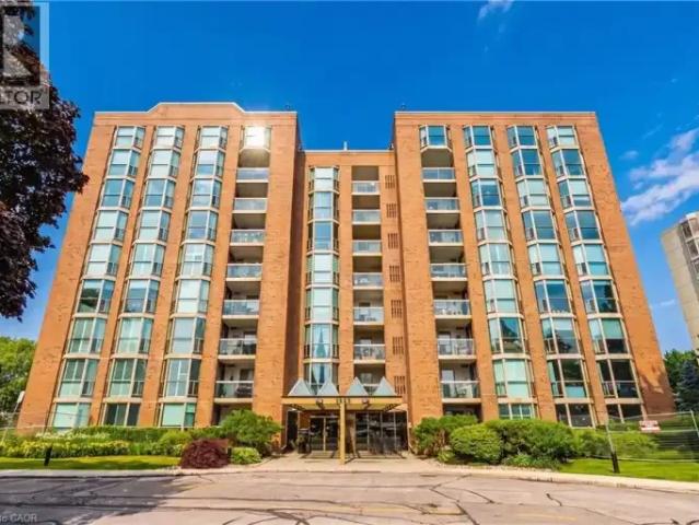 2 Bedroom Apartment Burlington ON 103569158