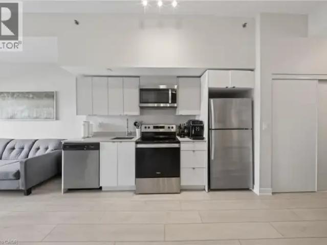 2 Bedroom Apartment Burlington ON 103594442