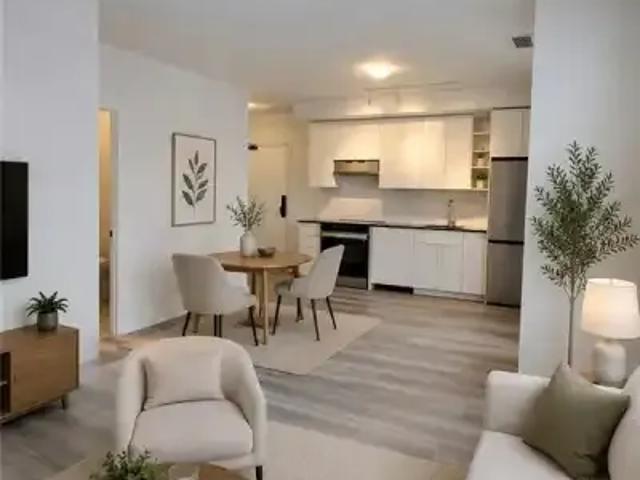 2 Bedroom Apartment Burlington ON LS102658575