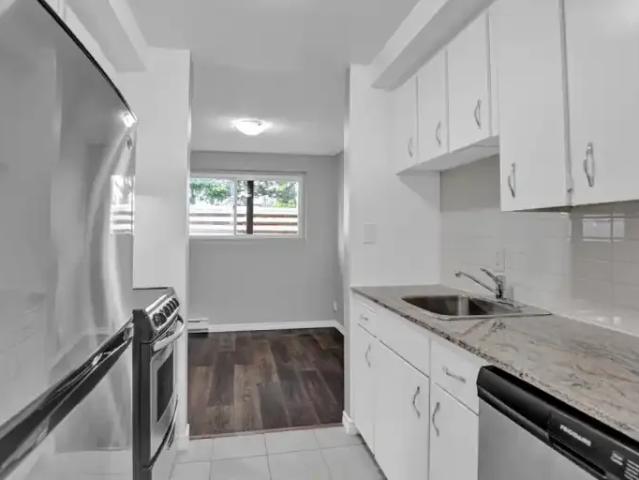 2 Bedroom Apartment Belleville ON 98669830