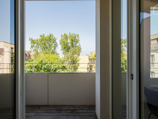 2 Bedroom Apartment, Berlin Amsterdam Apartments for Rent