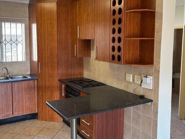 2 Bedroom Apartment Block To Let in Oriel