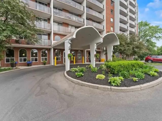 2 Bedroom Apartment Brantford ON 103215460
