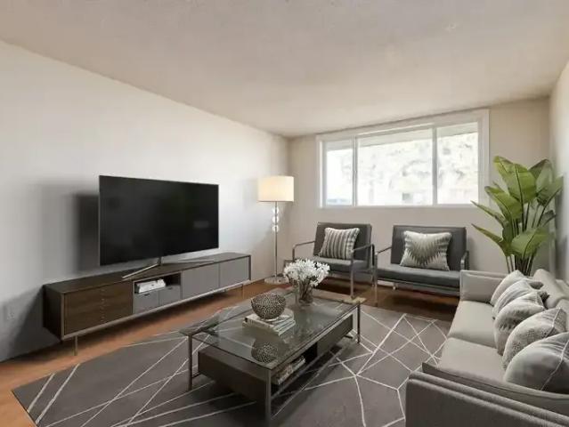 2 Bedroom Apartment Brooks AB 99672244