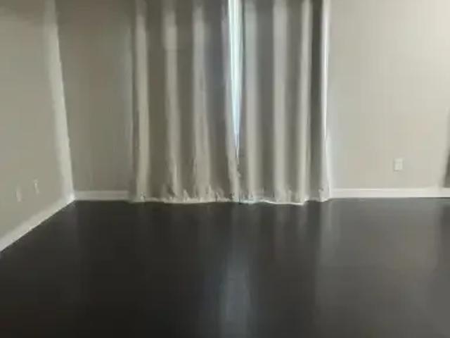 2 Bedroom Apartment Brooks AB 102715413