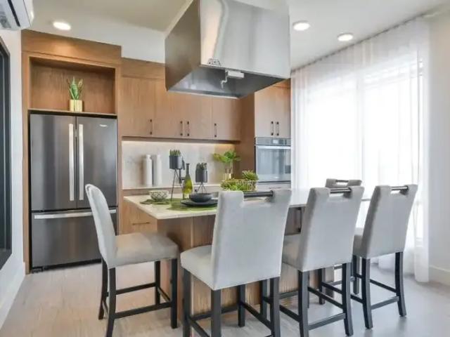2 Bedroom Apartment Brossard QC 101015614