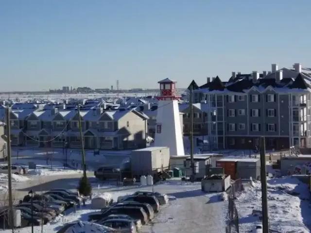 2 Bedroom Apartment Calgary AB 104036354
