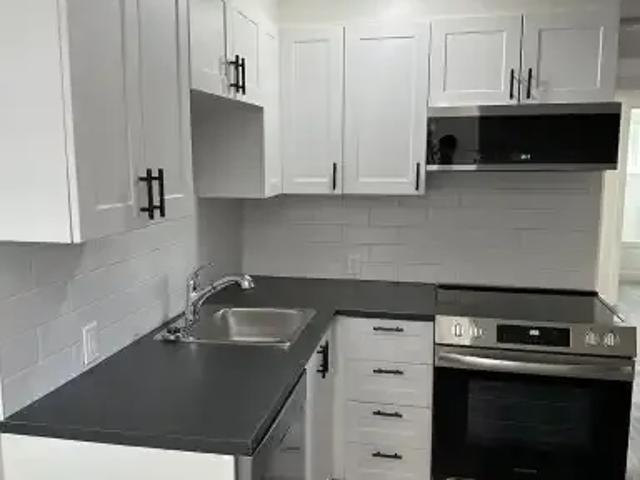 2 Bedroom Apartment Calgary AB 104066890