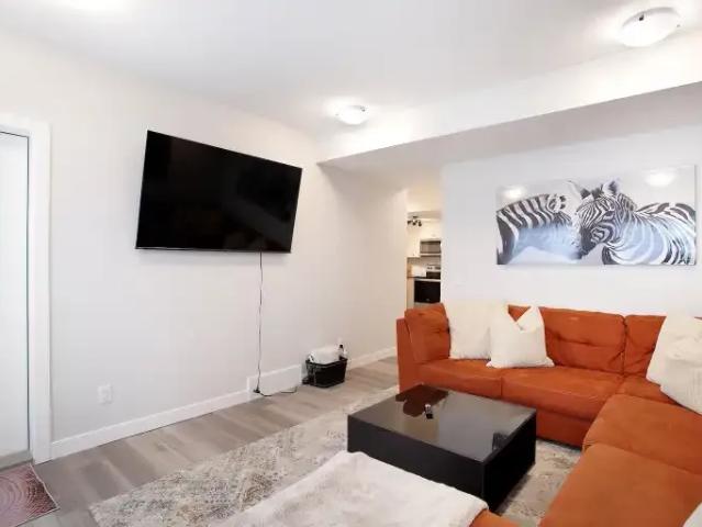 2 Bedroom Apartment Calgary AB 104178749