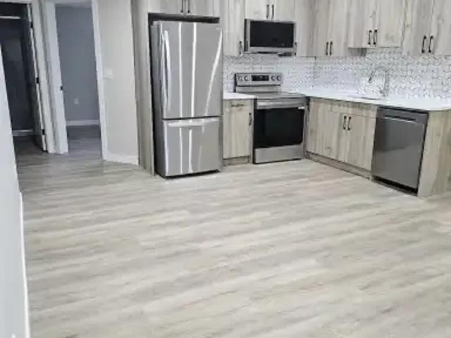 2 Bedroom Apartment Calgary AB 104178998