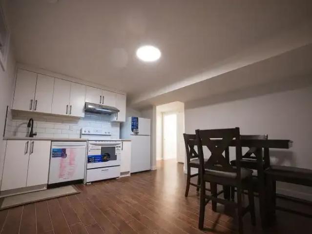 2 Bedroom Apartment Calgary AB 104179020