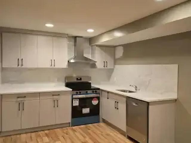 2 Bedroom Apartment Calgary AB 104179261