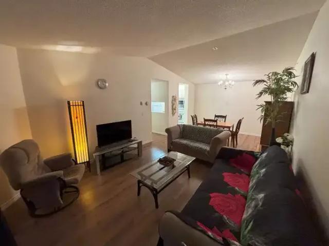 2 Bedroom Apartment Calgary AB 104179300