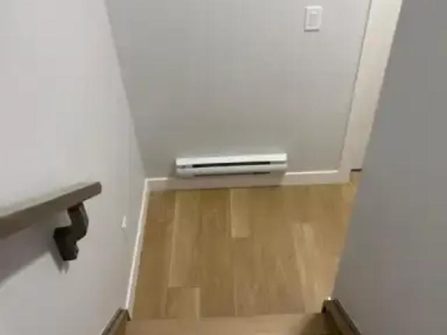 2 Bedroom Apartment Calgary AB 104179436
