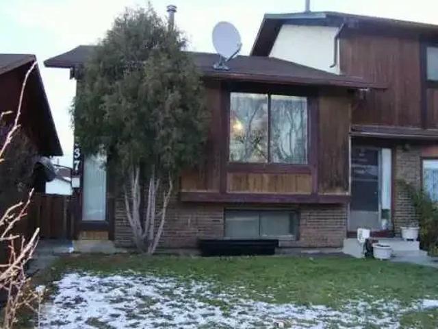 2 Bedroom Apartment Calgary AB 104179560