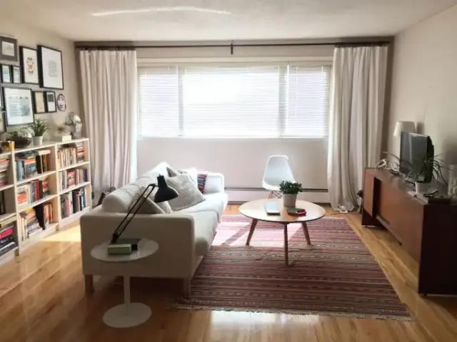 2 Bedroom Apartment Calgary AB 104179593