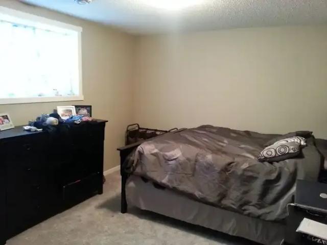 2 Bedroom Apartment Calgary AB 104179621
