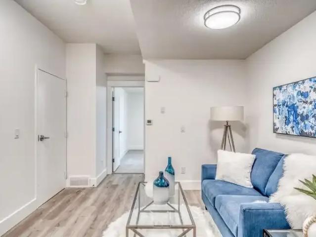 2 Bedroom Apartment Calgary AB 104180463