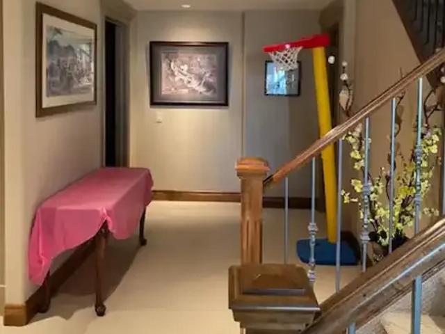 2 Bedroom Apartment Calgary AB 104180790