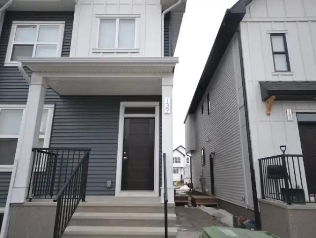 2 Bedroom Apartment Calgary AB 104180899