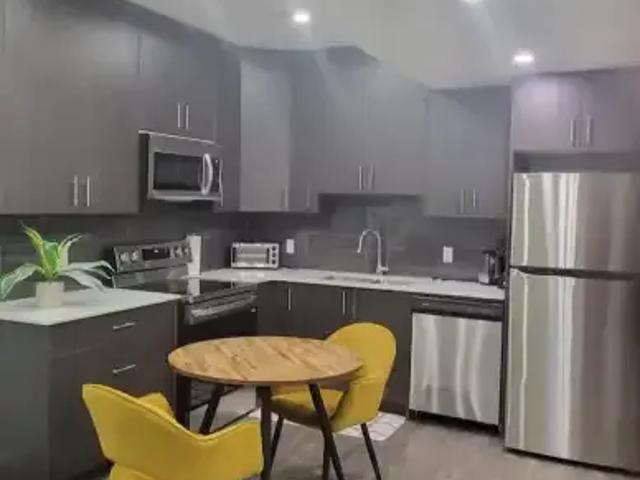 2 Bedroom Apartment Calgary AB 104181161