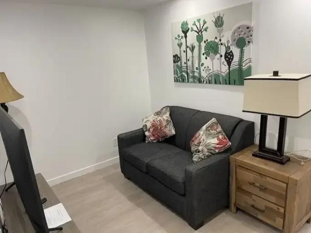 2 Bedroom Apartment Calgary AB 104181396