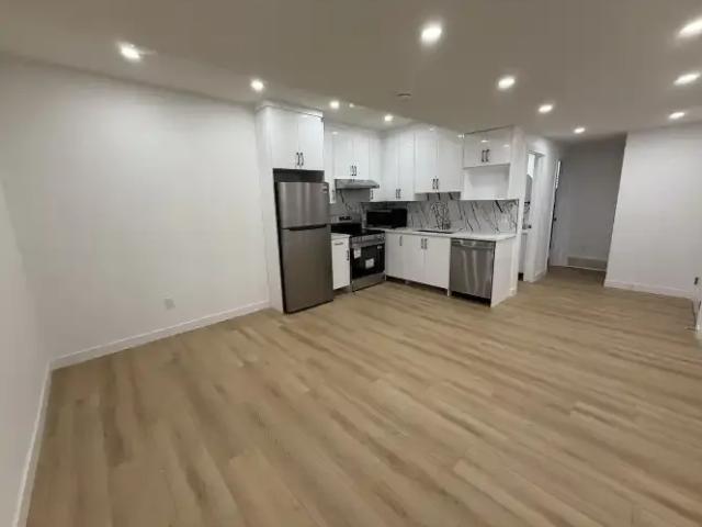 2 Bedroom Apartment Calgary AB 104181496