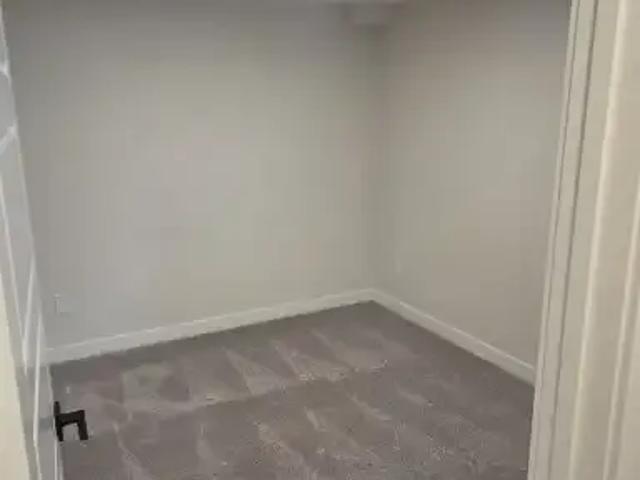 2 Bedroom Apartment Calgary AB 104181569